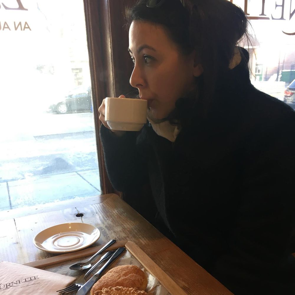 Meet your Posher, Caroline